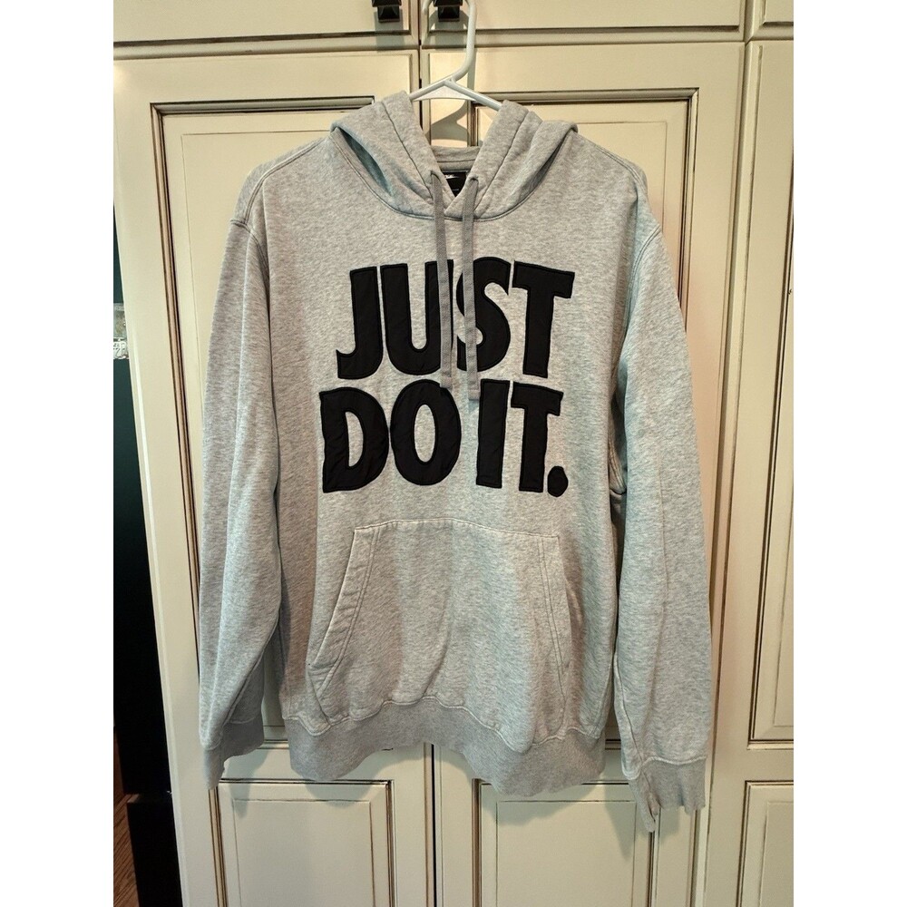 Nike Men’s Just Do It. Light Gray Pullover Hoodie Size M